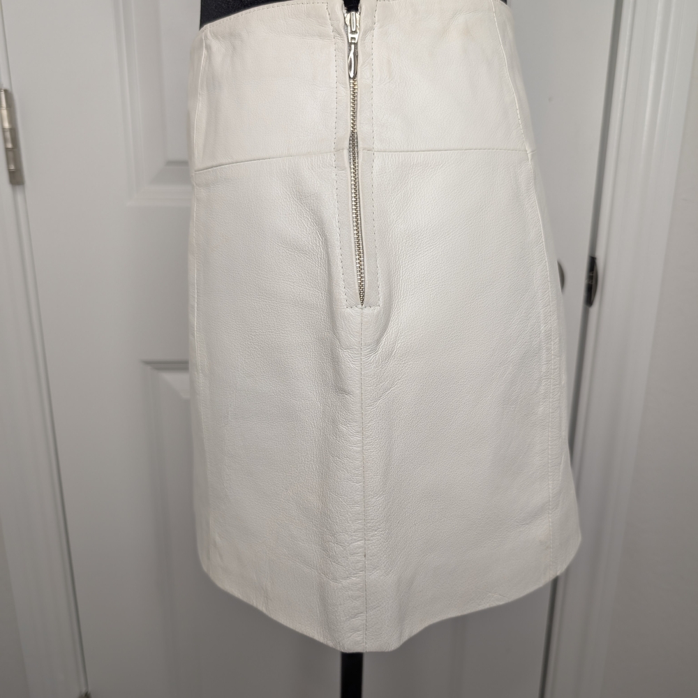 Wilsons Leather White Mini Skirt - Picture 2 of 5
